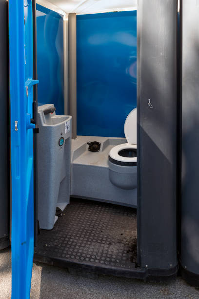 Portable Toilet Options We Offer in Tucker, GA